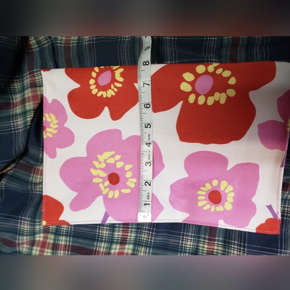 4 for $15 - Sephora VIB Rogue + Clinique Travel size make up bags - Picture 6 of 8